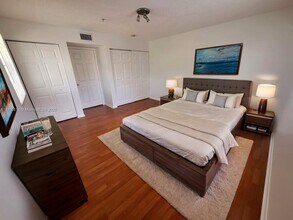 2921 NE 185th St in Aventura, FL - Building Photo - Building Photo