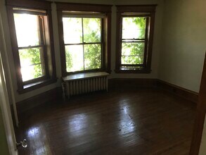 505 S 4th St, Unit 2 in Mankato, MN - Foto de edificio - Building Photo