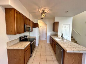 9227 Lone Wolf Cir in Reno, NV - Building Photo - Building Photo