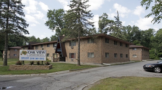 Oak View Apartments in Gary, IN - Foto de edificio - Building Photo