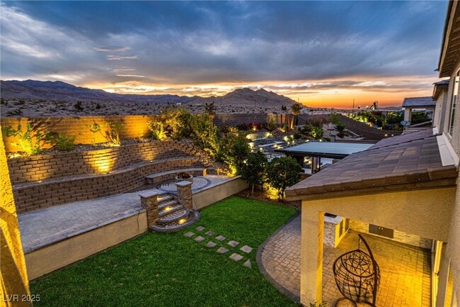 4631 Amazing View St in Las Vegas, NV - Building Photo - Building Photo
