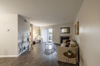 Preakness Apartments in Antioch, TN - Foto de edificio - Interior Photo