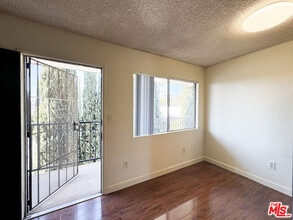 4439 Price St in Los Angeles, CA - Building Photo - Building Photo