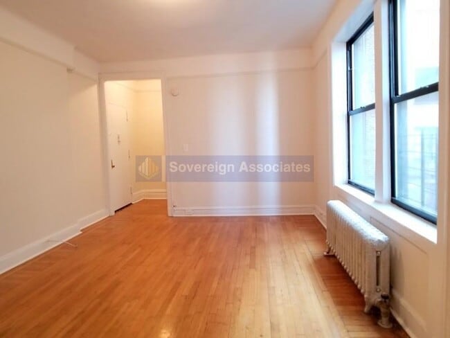 138 Haven Ave in New York, NY - Building Photo - Building Photo