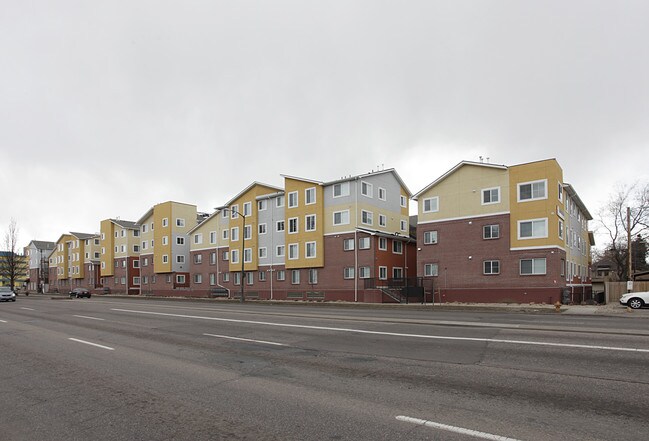 1601 Colorado Apartments in Denver, CO - Building Photo - Building Photo