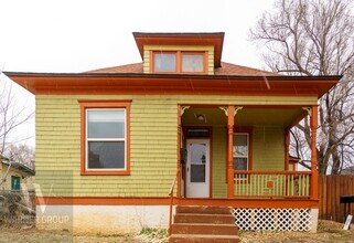 3406 W Colorado Ave in Colorado Springs, CO - Building Photo - Building Photo