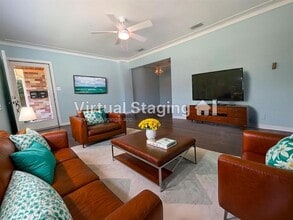208 12th Ave N in St. Petersburg, FL - Foto de edificio - Building Photo