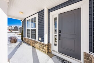 500 Cormorant Dr in Sunbury, OH - Building Photo - Building Photo