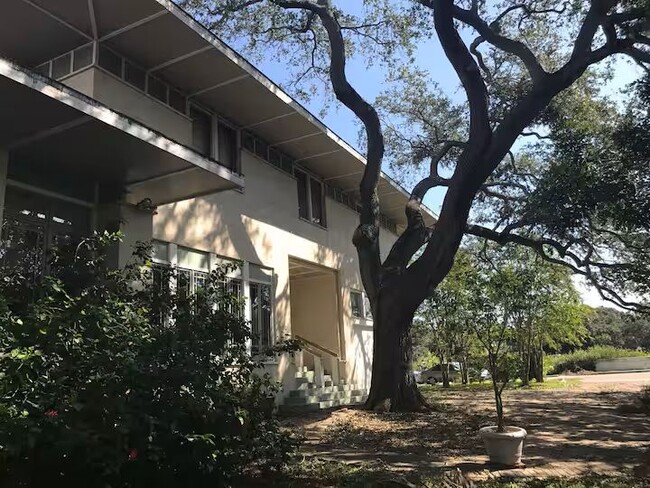 2517 S Parkview St in Tampa, FL - Building Photo - Building Photo
