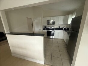 5240 Lonesome Dove Dr in Kissimmee, FL - Building Photo - Building Photo