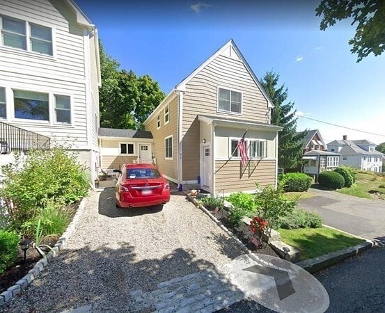 property at 51 Glen Rd