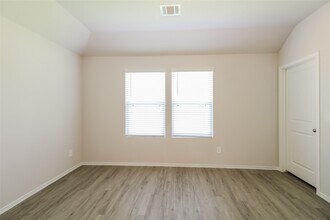 14009 Pupfish Pass in Shenandoah, TX - Building Photo - Building Photo