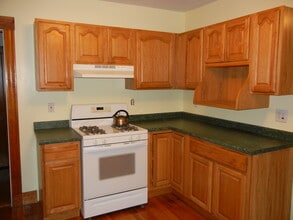 20 Colbert St, Unit 20 Colbert St., Unit #1 in Boston, MA - Foto de edificio - Building Photo