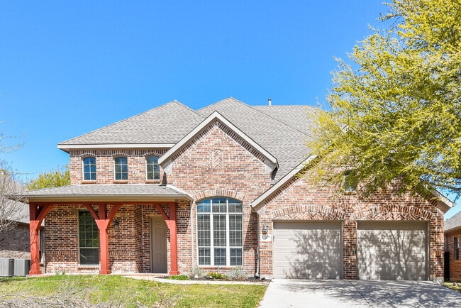 property at 2813 Independence Dr