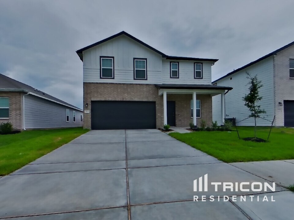 3863 Sunbird Crk Trl in Porter, TX - Building Photo