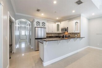 2323 W Cherry St in Tampa, FL - Building Photo - Building Photo