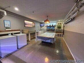 63 Parkman St, Unit 2A in Brookline, MA - Building Photo - Building Photo