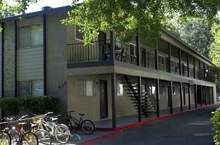 630 W 4th St, Unit 630 W 4th st in Chico, CA - Building Photo