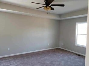 1627 Old Lake Rd in Lewisburg, TN - Building Photo - Building Photo