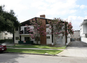 202 W Live Oak St Apartments