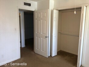 395 Wymore Rd in Altamonte Springs, FL - Foto de edificio - Building Photo