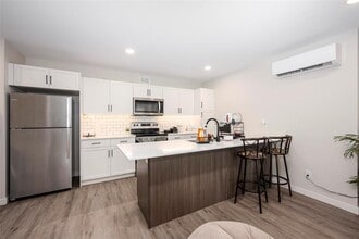 771 Scotland Ave in Winnipeg, MB - Building Photo - Building Photo