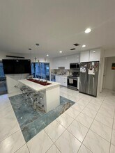 9590 NW 24th Pl in Sunrise, FL - Building Photo - Building Photo