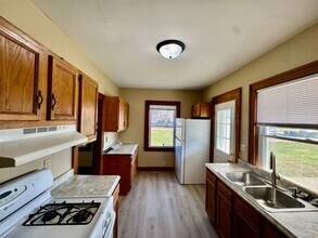 414 15th Ave in Moline, IL - Building Photo - Building Photo