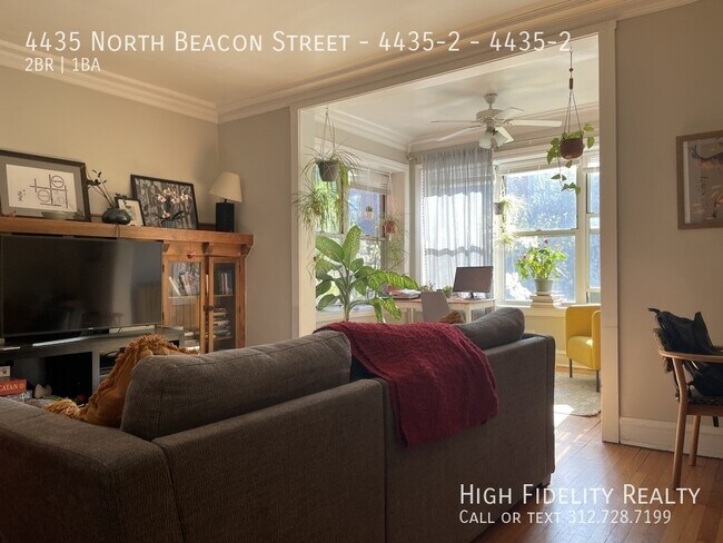 4435 N Beacon St in Chicago, IL - Building Photo - Building Photo