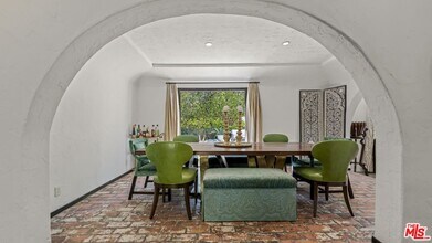 11662 Duque Dr in Los Angeles, CA - Building Photo - Building Photo