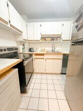 19 Winchester St, Unit 604 in Brookline, MA - Foto de edificio - Building Photo