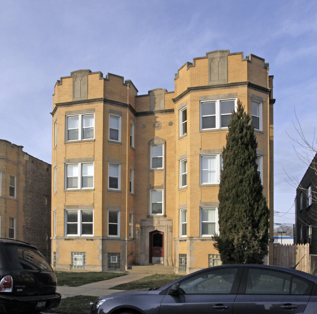 6036-6038 N Claremont Ave in Chicago, IL - Building Photo - Building Photo