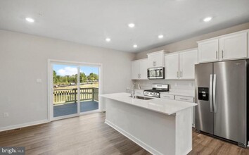 7520 Daybreak Dr in Brandywine, MD - Building Photo - Building Photo