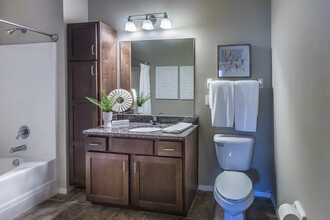 Hall Creek in Arlington, TN - Building Photo - Interior Photo