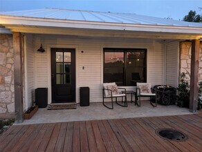 306 Deer Creek Cir in Dripping Springs, TX - Building Photo - Building Photo