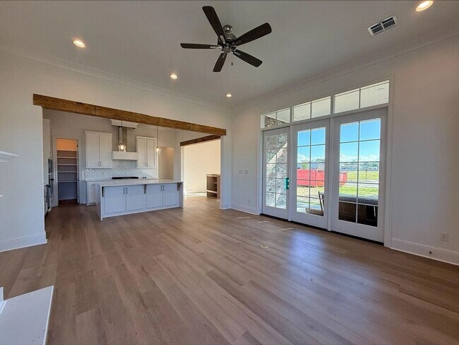 7671 Dearborne Dr in Baton Rouge, LA - Building Photo - Building Photo