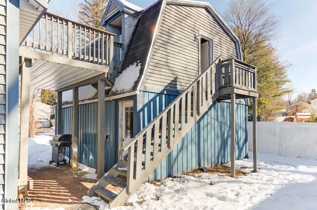 1346 Van Antwerp Rd in Niskayuna, NY - Building Photo - Building Photo