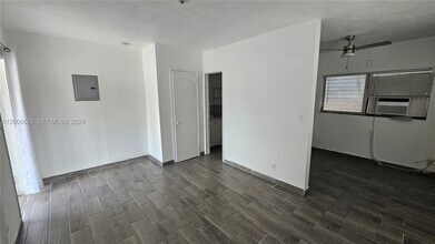 2308 Grant St in Hollywood, FL - Building Photo - Building Photo
