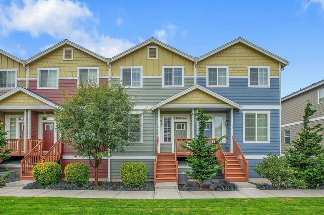 property at 18370 SW Anna Mae Ln