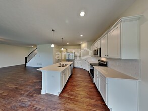 8098 Minnow Trl in Etna, OH - Building Photo - Building Photo