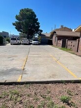 1921 Amy Sue Dr in El Paso, TX - Building Photo - Building Photo