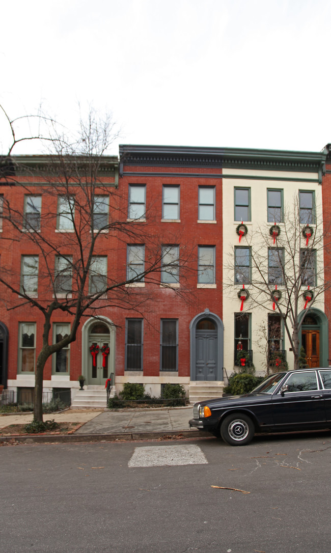 1706 Bolton St in Baltimore, MD - Foto de edificio - Building Photo