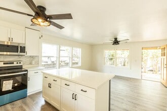 76-6194-6194 Mania Ln in Kailua Kona, HI - Building Photo - Building Photo