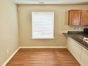 10268 Sterling Ridge Dr in Cordova, TN - Building Photo - Building Photo