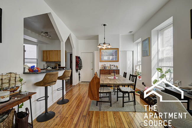 property at 2732 W Chicago Ave