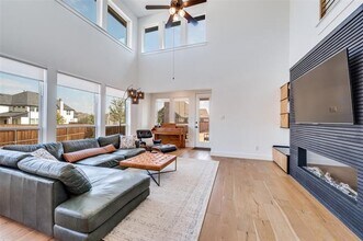 8433 Colburn in The Colony, TX - Building Photo - Building Photo