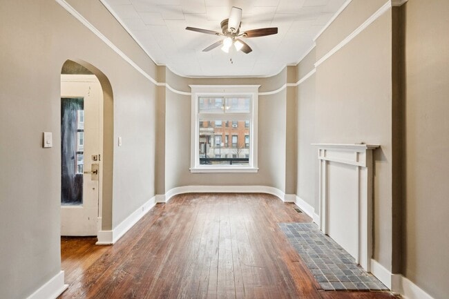 903 W Addison St in Chicago, IL - Building Photo - Building Photo