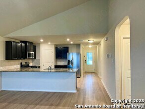 13315 Spike Rush in San Antonio, TX - Building Photo - Building Photo