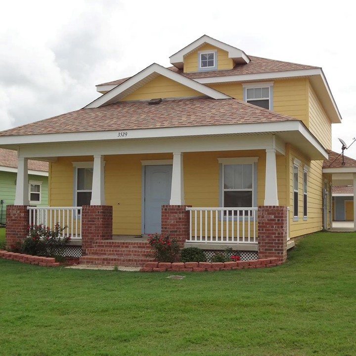 The Cottages in Lake Charles, LA - Building Photo