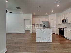 6463 Atlantic Bch Ave in Wesley Chapel, FL - Building Photo - Building Photo